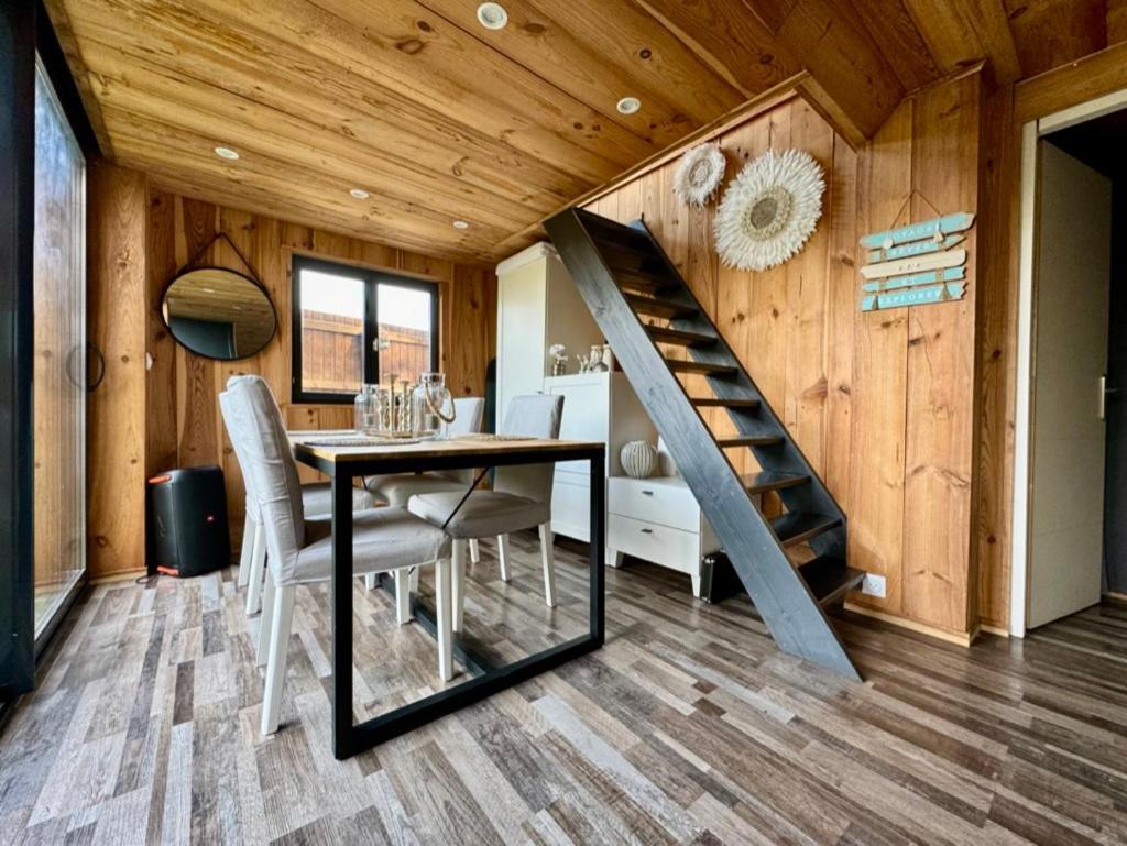 Chalet Et Jaccuzy Sur La Plage Biscarrosse Exteriér fotografie